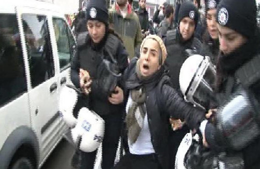 Kadıköy'de Afrin gözaltısı