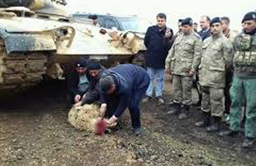 Sınırda bekleyen askerler için kurban kestiler