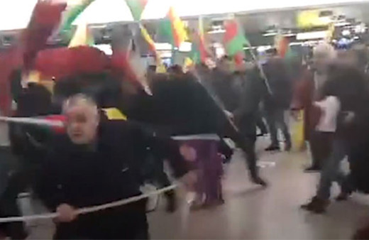 Almanya'da PKK yandaşları Türklerden dayak yedi!