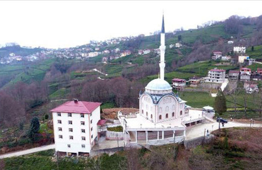 Rize usulü cami ve yurt! Bakın neden yapmışlar?..