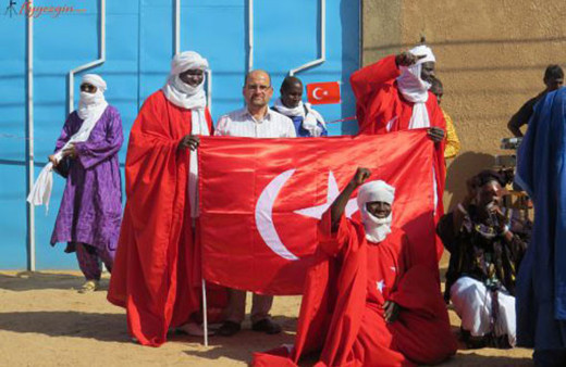 Afrika'nın peçeli Türkleri! Tuaregler neyin nesi kıyafet onların çıktı