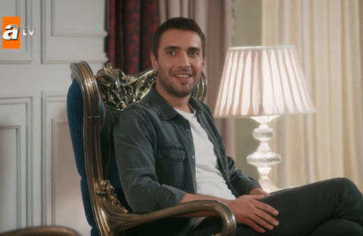 Sen Anlat Karadeniz Tahir'i Ulaş Tuna Aslantepe'nin eski sevgilisi çok tanıdık!