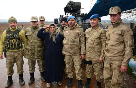 'Yörük Teyze' kınalı kuzularını bekliyor...