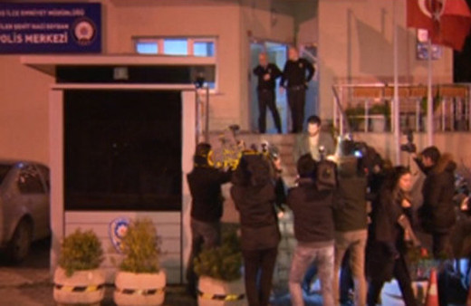 Ünlü oyuncunun yaman gecesi karakolda bitti tam 8 kadınla...