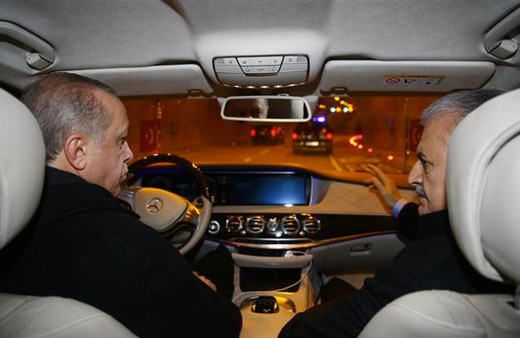 Kasımpaşa Tüneli açıldı! Direksiyonun başına Erdoğan geçti