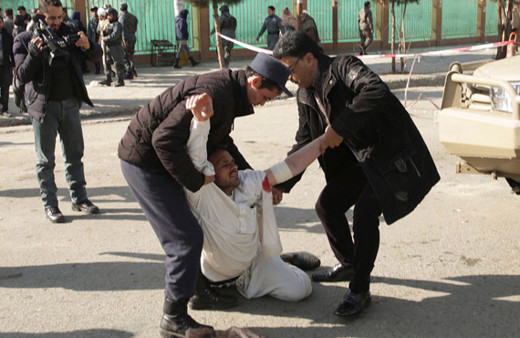 Ambulansı patlattılar! Ölü ve yaralıların sayısı 200'ü geçti