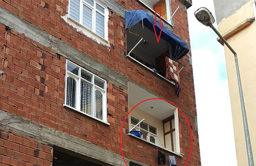 Çamaşır teli hayat kurtardı! 4. kattan düşen...