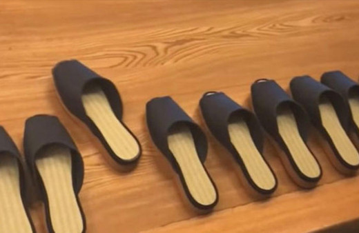 Nissan'dan otomatik park eden terlik