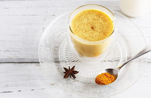 Altın süt içmenin faydaları neler? Nasıl hazırlanır?