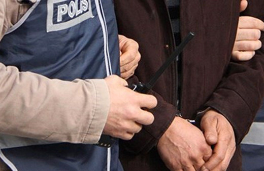 FETÖ'nün ilaççısı tutuklandı! Tanzanya'ya ilaç götürüyormuş