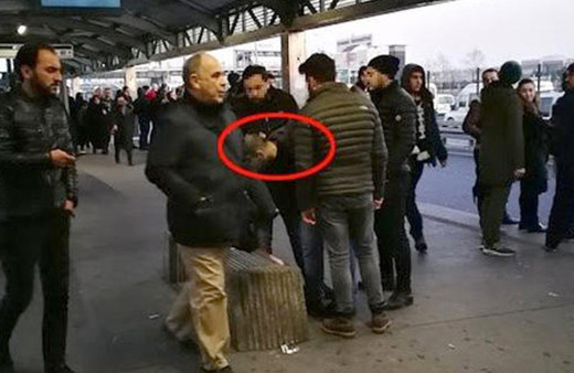 Metrobüste hareketli dakikalar böyle yakalandı