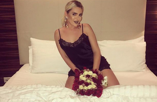 Selin Ciğerci'nin mutluluğu kısa sürdü! Gelinliği elinde kaldı