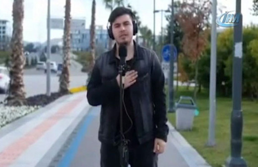 İzmirli gençler Fethi Sekin için Dağlıca Türküsünü seslendirdi