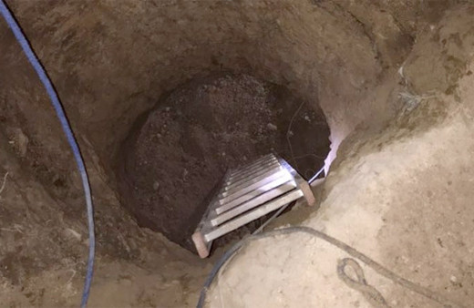 Komşuları sesten uyuyamadı polis eve girdi gerçek şoke etti