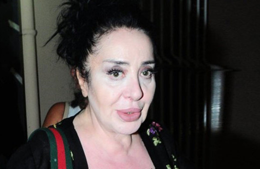 Nur Yerlitaş sokak ortasında bağırıp çağırdı: Sorunlarım var iyi değilim