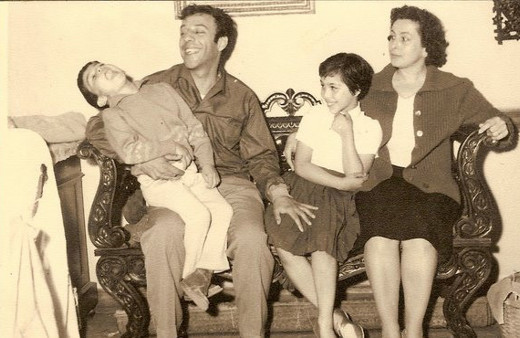 Şadan Özkul kimdir Münir Özkul'un ilk eşi çocuklarına bakın