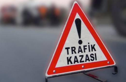 Hırsızlık zanlıları kaza yapınca yakalandı  