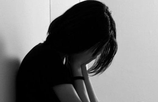 'Ben de öğretmenimle böyle öpüşüyorum' deyince...