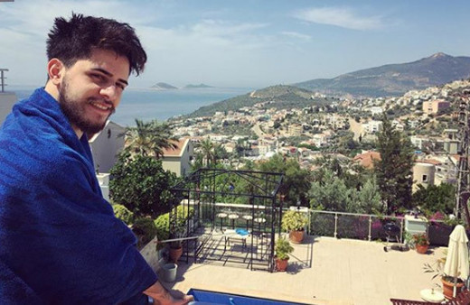 Youtuber Ali Muhsin Atam kimdir neden gözaltına alındı ?