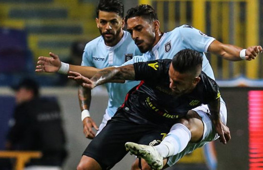 Başakşehir, Malatya'ya takıldı: Liderliği Galatasaray'a bıraktı!