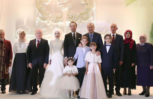 Cumhurbaşkanı Erdoğan nikah şahidi oldu