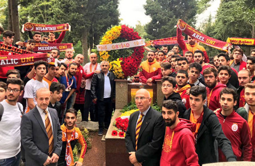 Ali Sami Yen mezarı başında anıldı!