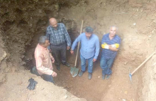 Kazdıkları çukurda suçüstü yakalandılar