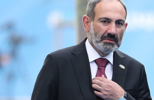  Ermenistan Başbakanı istifa etti!