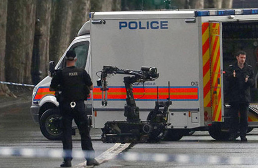 İngiltere'de bomba alarmı