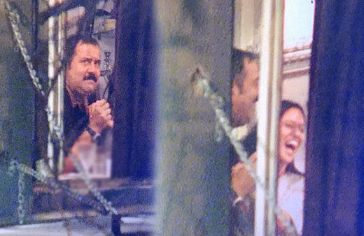 Ata Demirer kadın arkadaşıyla felekten bir gece çaldı