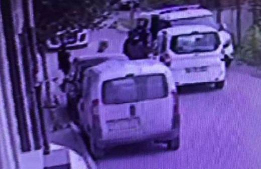 İstanbul'da dehşet evi! Ablasının gözleri önünde