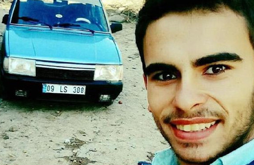 Önce dövdüler sonra otomobilde yaktılar!