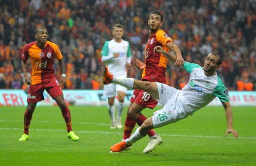 Galatasaray taraftarını çıldırtan isim: Defol git artık