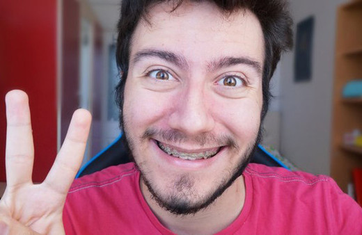 Enes Batur kimdir amcasına küfür etme videosu izleyen...