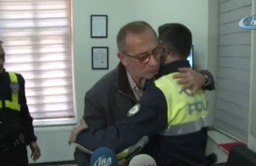 Fatih Altaylı hakaret ettiği polis memurundan böyle özür diledi