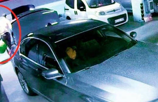 Suudiler bıraktı! Otoparktaki Mercedes’in sırrı