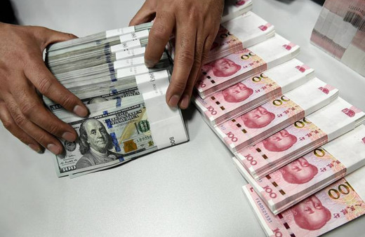 Dolar saat 10.00'dan sonra bir anda fırladı sebebi hem küresel hem de...