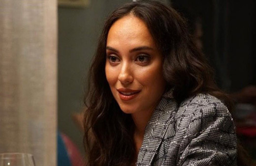 Ufak Tefek Cinayetler'in Burcu'su Duygu Sarışın Edip'in ölümü hakkında konuştu