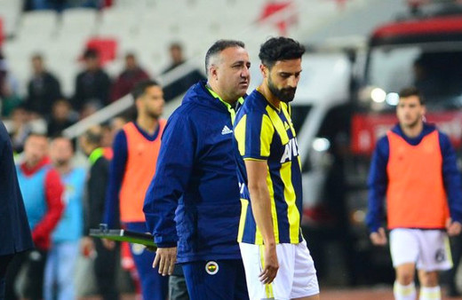 Mehmet Ekici fena patladı: Isınmadan oynatılıyoruz