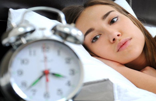 Uykunuz gelmeden yatağa girerseniz...