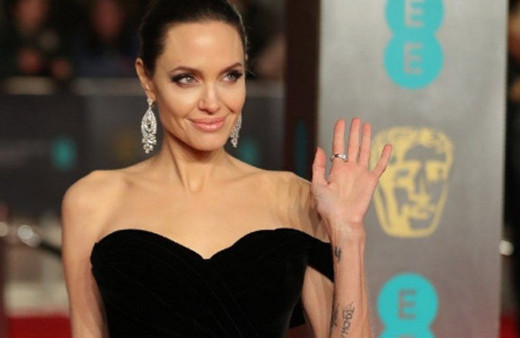Angelina Jolie hakkında bomba iddia! Bu kadın ajandır