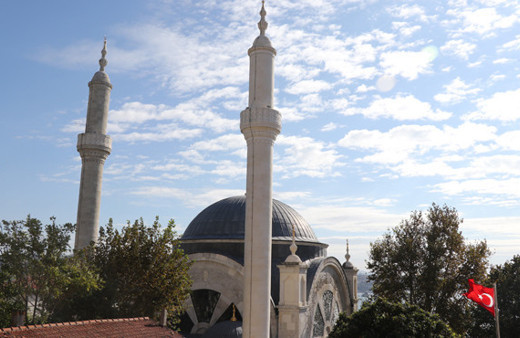 Tarihi Cihangir Camisi'nin pirinç muslukları çalındı