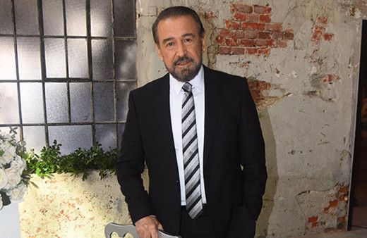 Cihan Ünal'dan Şahan Gökbakar'a ağır gönderme: Soytarılık şaklabanlık...