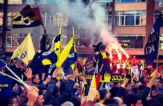 Fenerbahçe'de o isme büyük tepki: Ayakta duramıyor