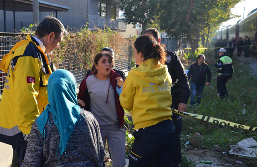  Bu acıya yürek dayanmaz ! Anne acı haberi alınca yıkıldı