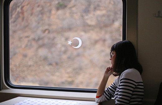 Yolculukta cam kenarı sevenler için kötü haber! 8 kat daha risk altındalar