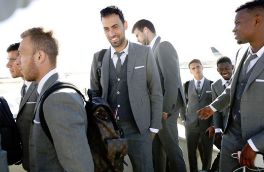 Barcelonalı futbolcuların yeni stilleri dudak uçuklatıyor!