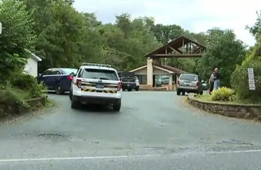 FETÖ liderinin evinde polis alarma geçti