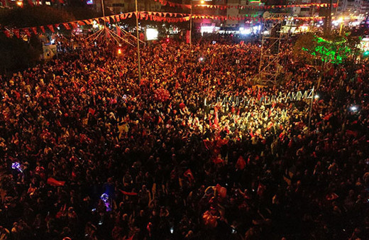 Cumhuriyet Bayramı fener alayları ile kutlandı