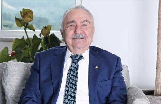 Bedrettin Dalan nereli eşi ve çocukları kimdir niye kaçmıştı